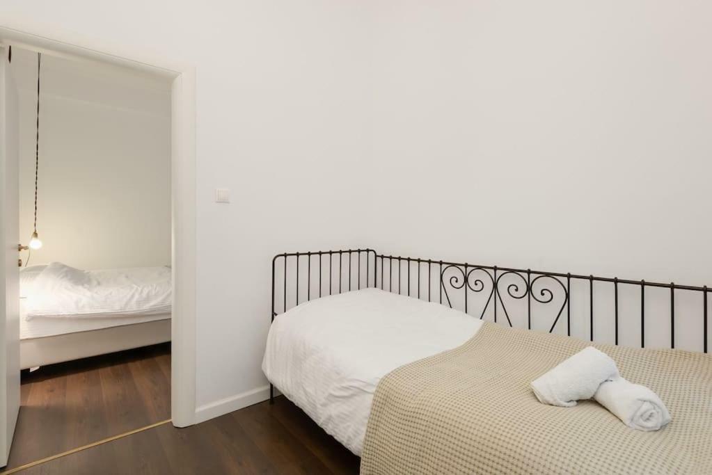 Roman Market- Upper Aristotelous Sq Luxury Apartment Thessaloniki Exterior photo