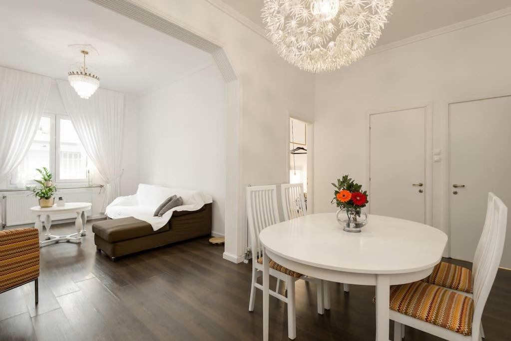Roman Market- Upper Aristotelous Sq Luxury Apartment Thessaloniki Exterior photo