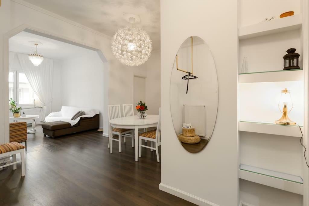 Roman Market- Upper Aristotelous Sq Luxury Apartment Thessaloniki Exterior photo